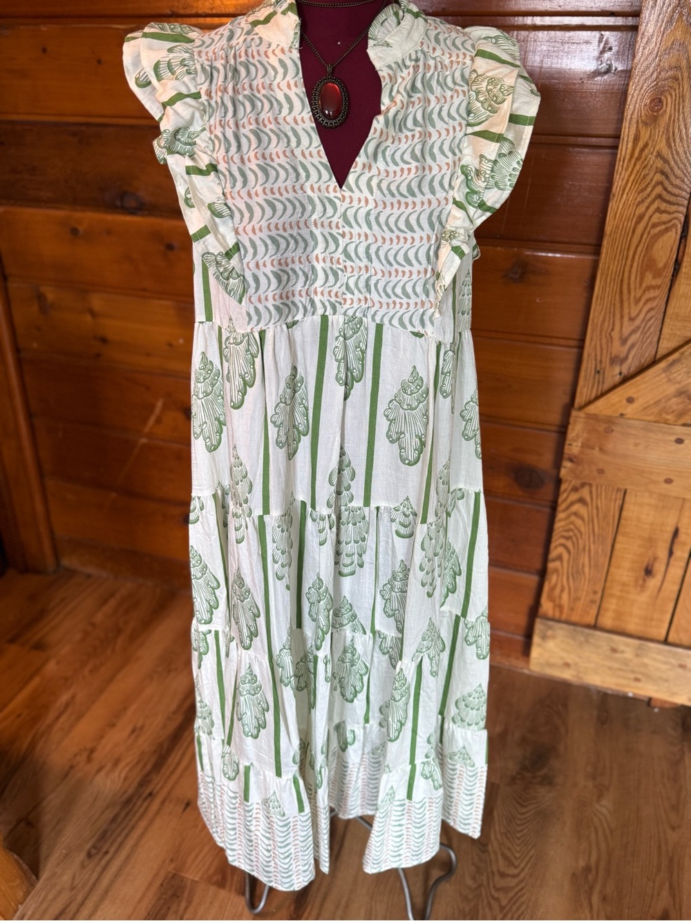 UMGEE NWT Boho Tiered Maxi Dress in Green and White